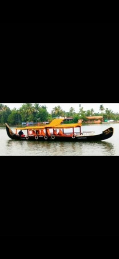 Emerald Isle Alappuzha Eksteriør bilde