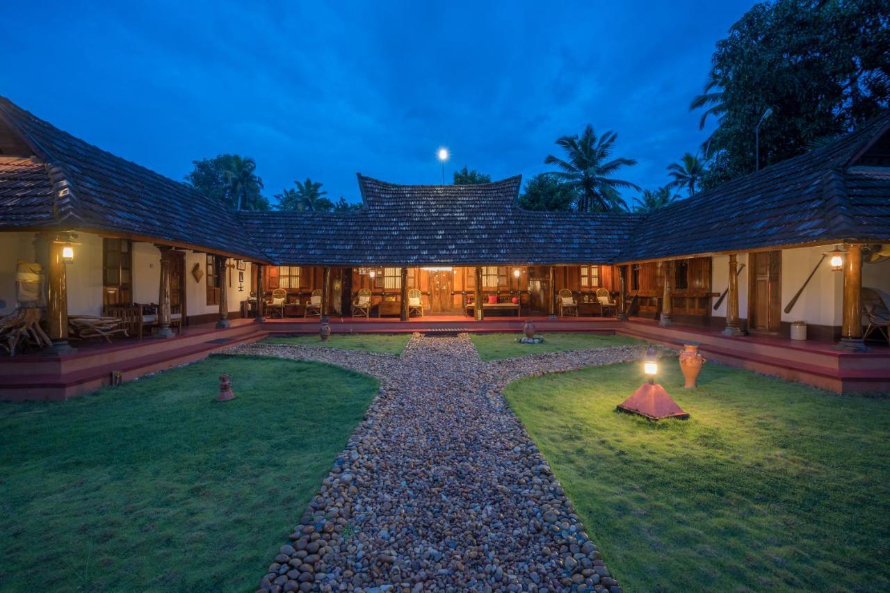 Emerald Isle Alappuzha Eksteriør bilde